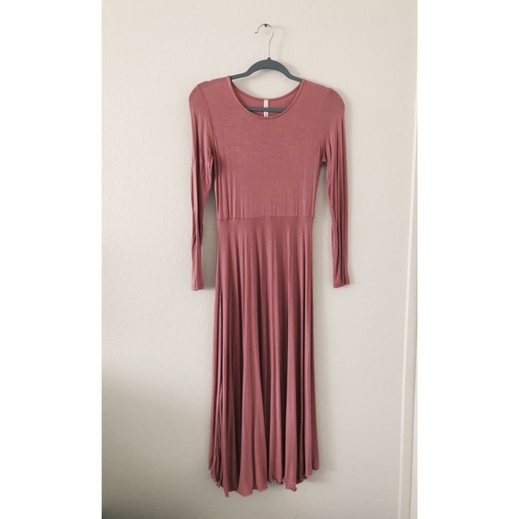 orange creek Dresses & Skirts - Pink Dress - Midi Length (S)